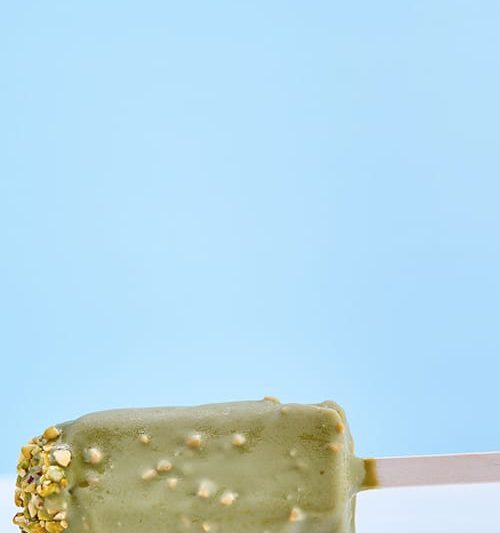 Pistachio ice cream bar