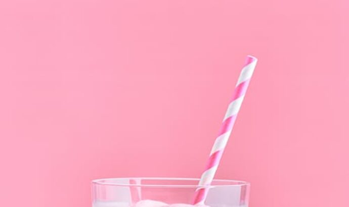 Strawberry milkshake 