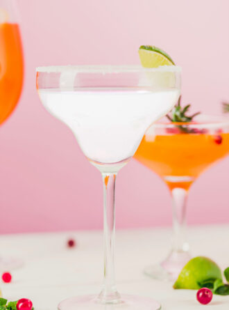 How to Make a Frozen Margarita Cocktail