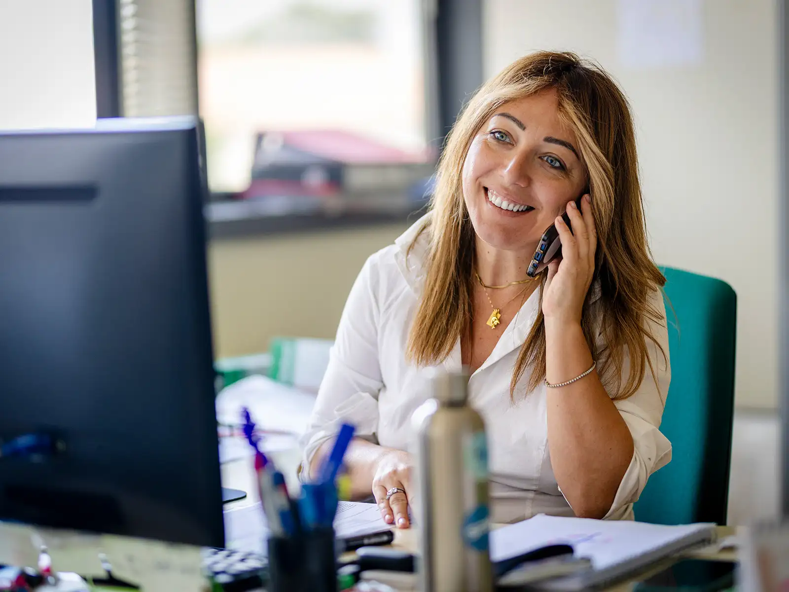 Solid expertise, technical skills, attentiveness, and ability to listen. More than just assistance: a network of expertise that grows with you.