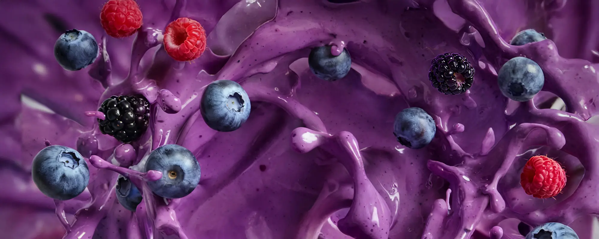 12b_milkshake-with-red-fruits-vortex-background-SPM-2000x800